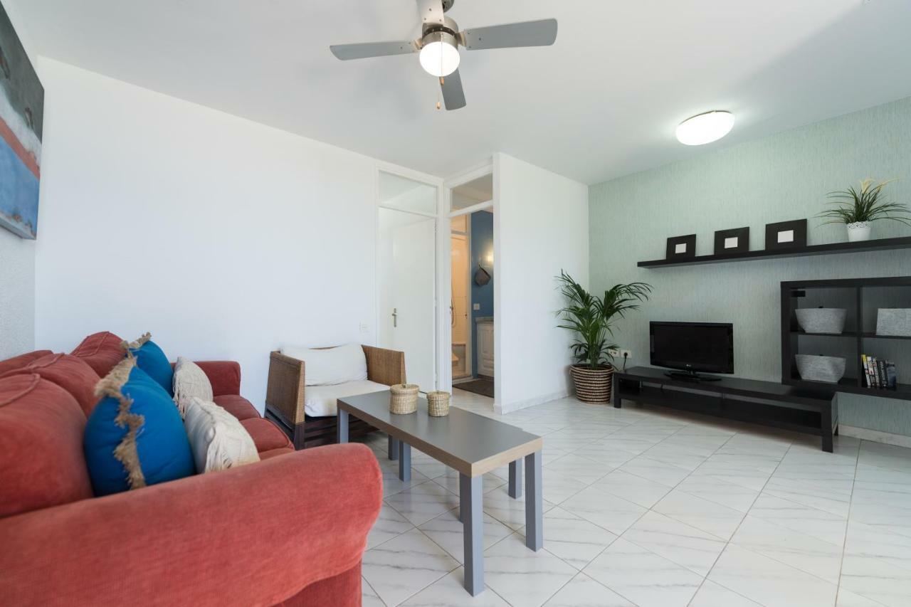 First Line San Agustin Apartment Ngoại thất bức ảnh
