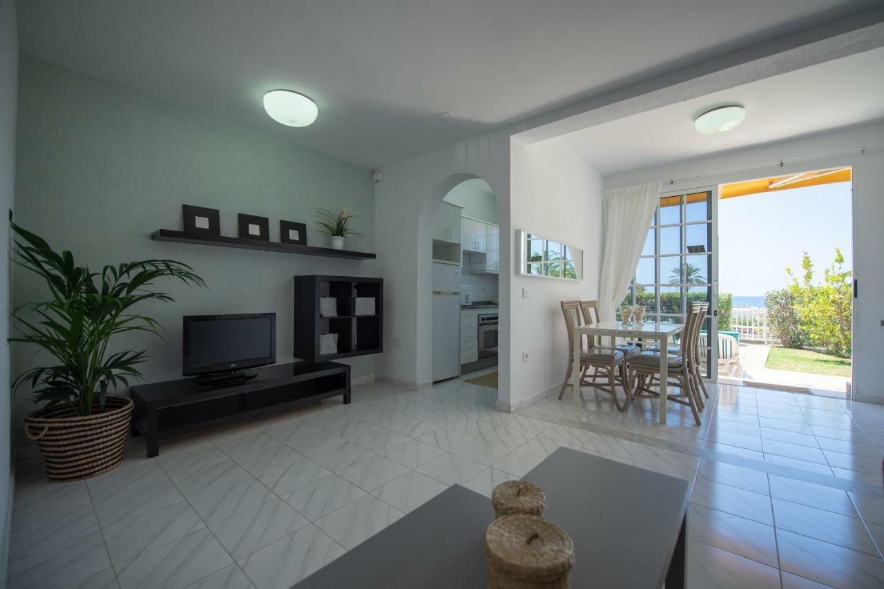 First Line San Agustin Apartment Ngoại thất bức ảnh