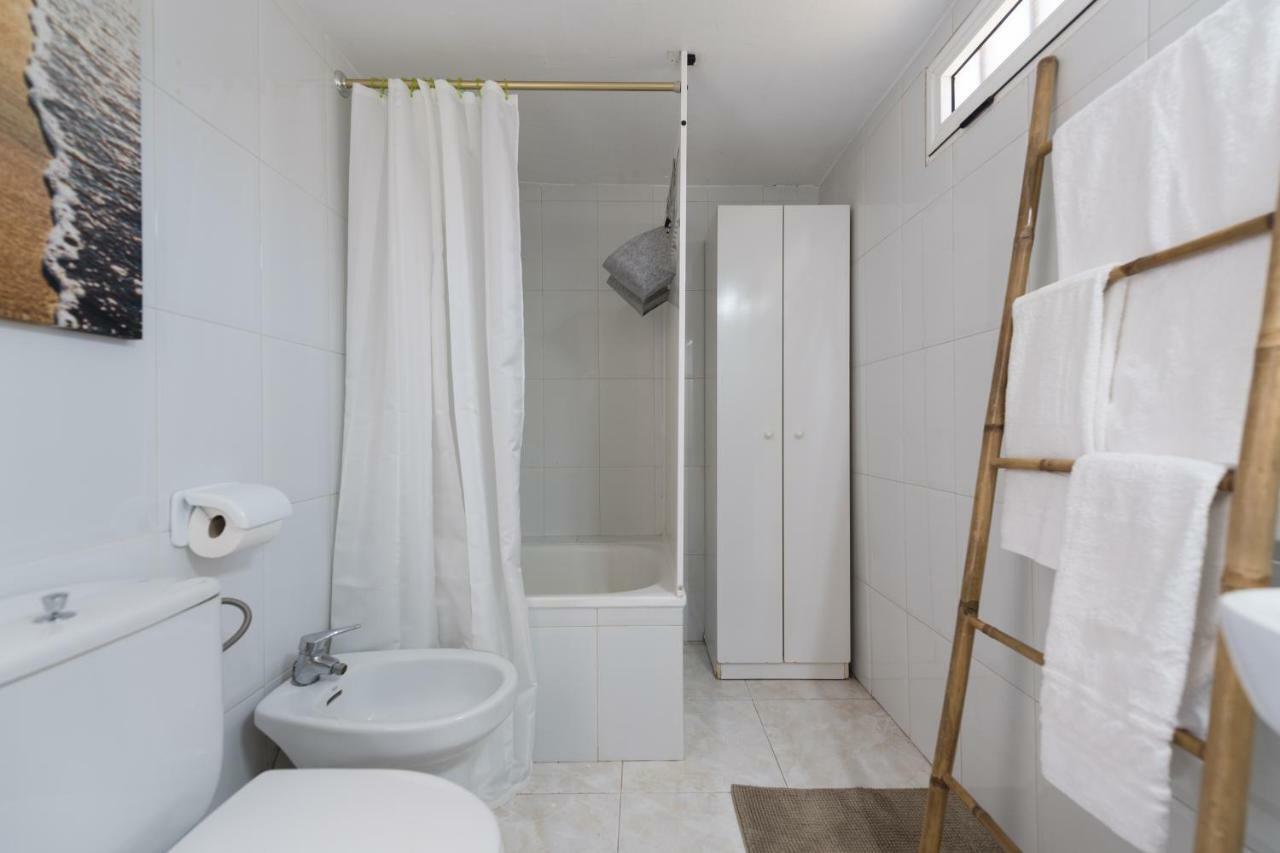 First Line San Agustin Apartment Ngoại thất bức ảnh
