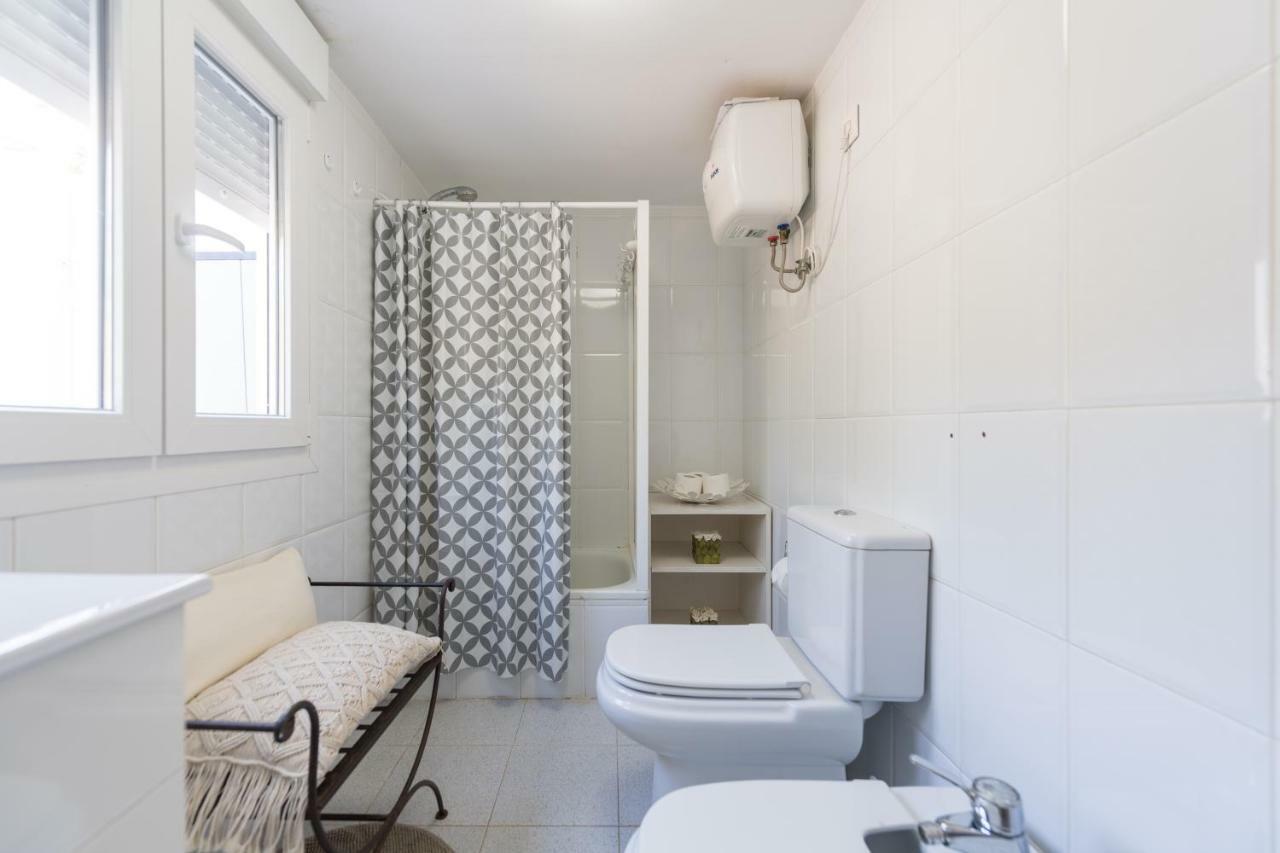 First Line San Agustin Apartment Ngoại thất bức ảnh